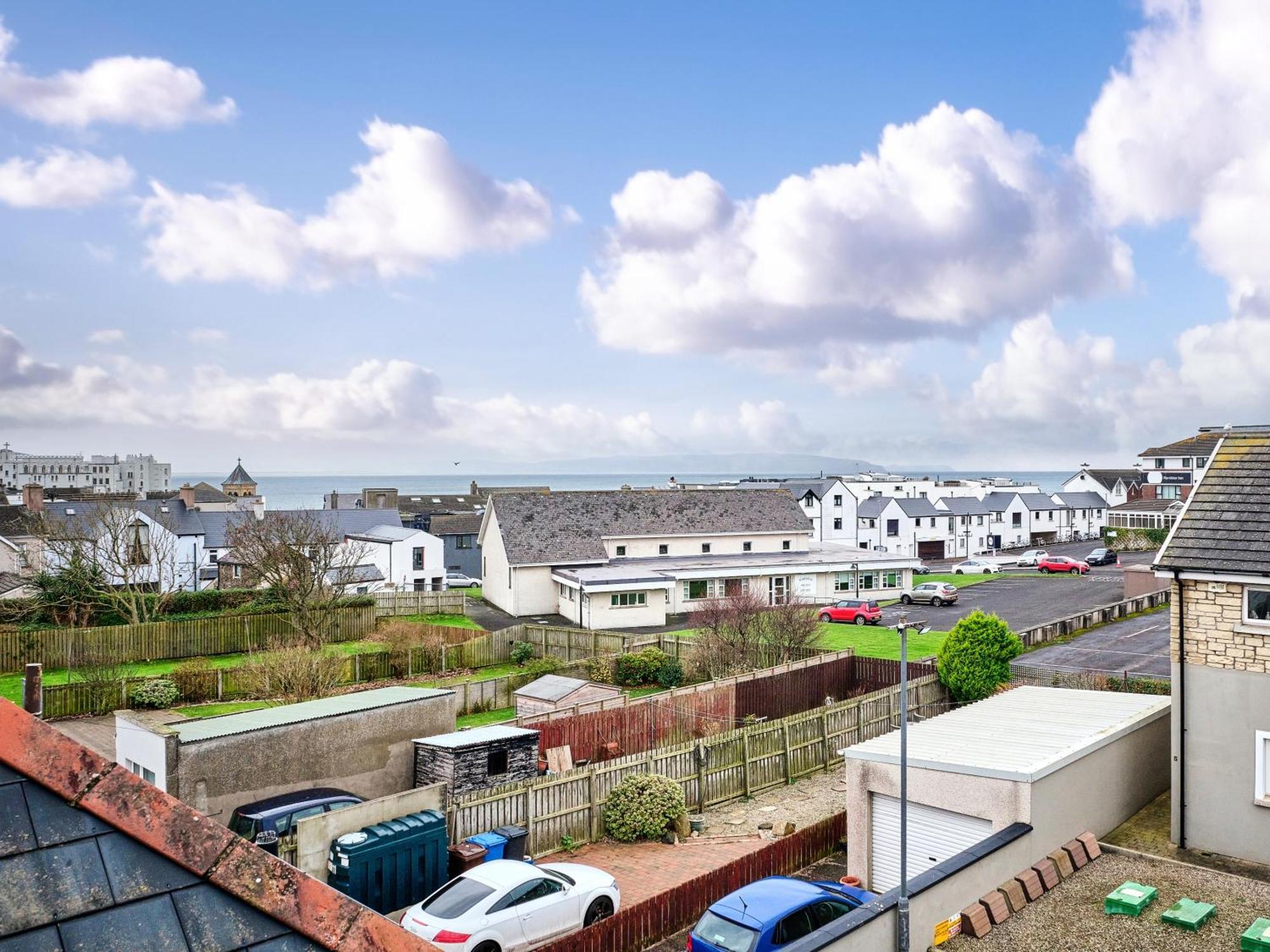 Portstewart Central Loft Apartment Экстерьер фото
